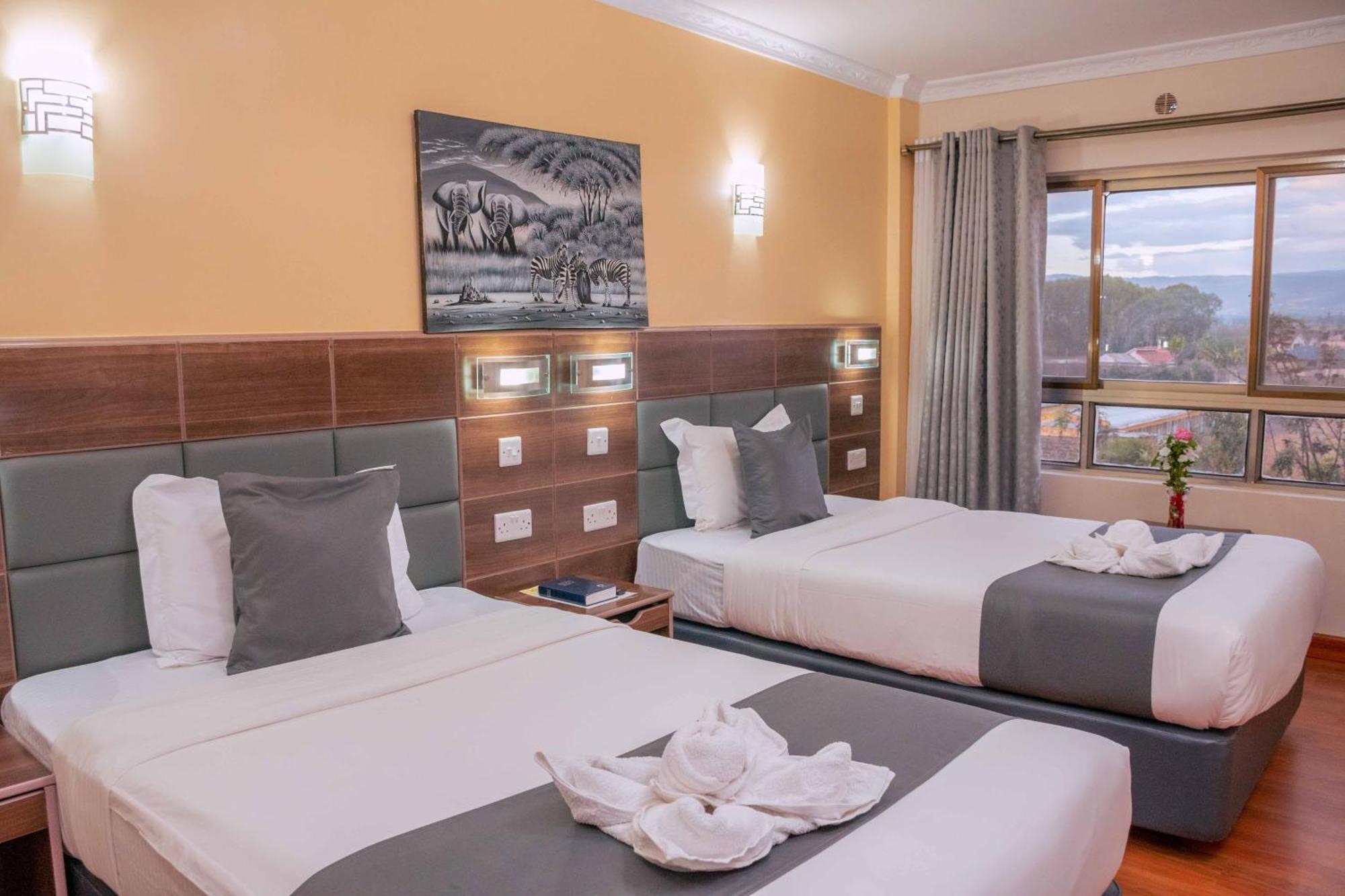 Buraha Zenoni Hotel And Resort Накуру Екстер'єр фото