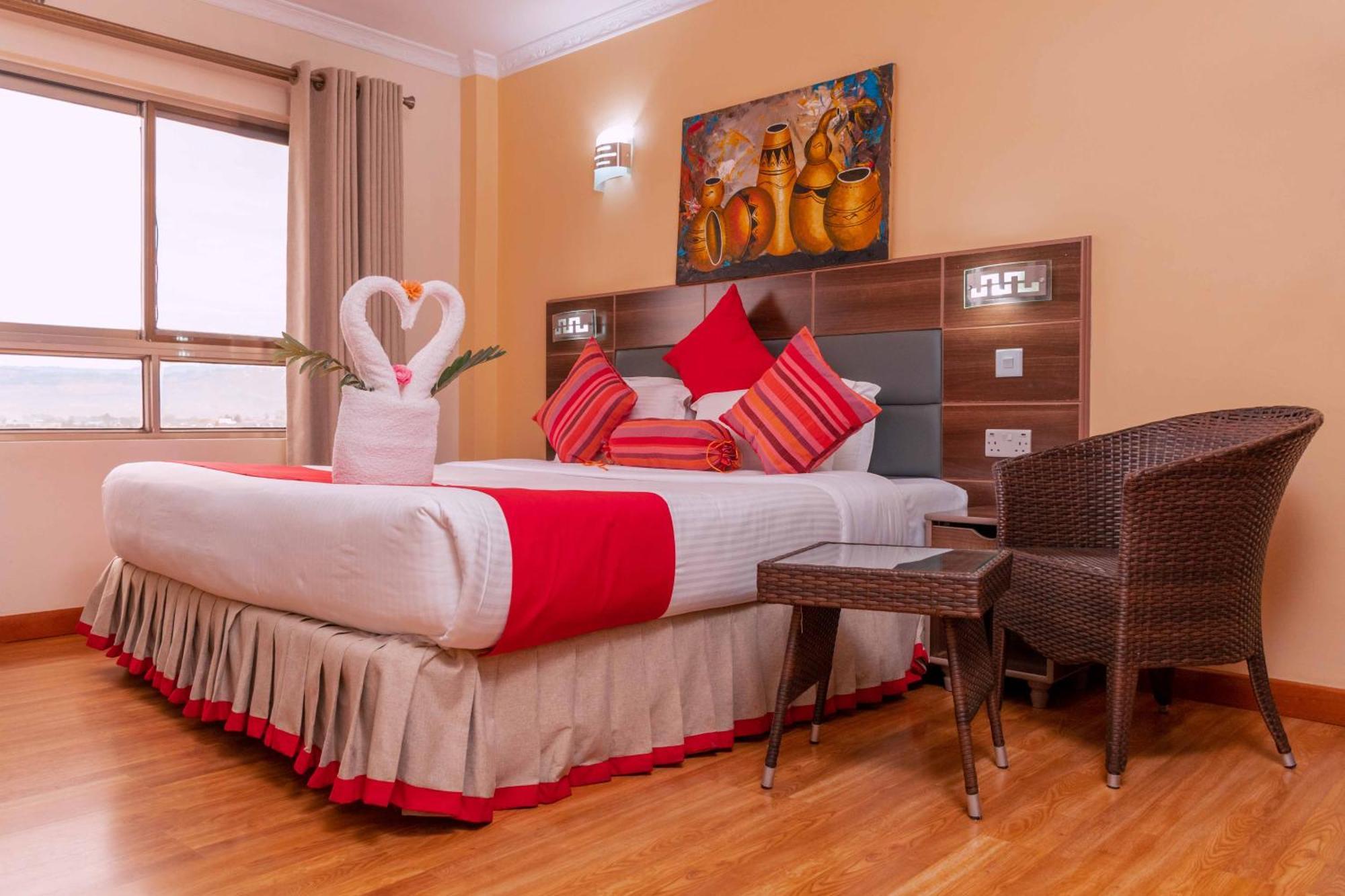 Buraha Zenoni Hotel And Resort Накуру Екстер'єр фото